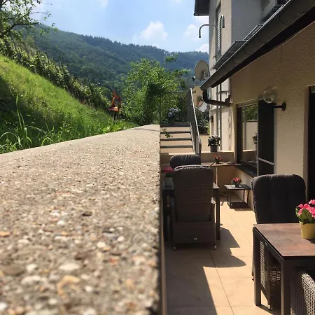 Ferienpension Bei Stenze Inklusive Kostenlosem Regionalem Nahverkehr 4* Senheim